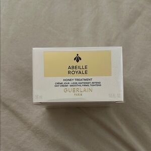 Guerlain Abeille Royale Honey Treatment